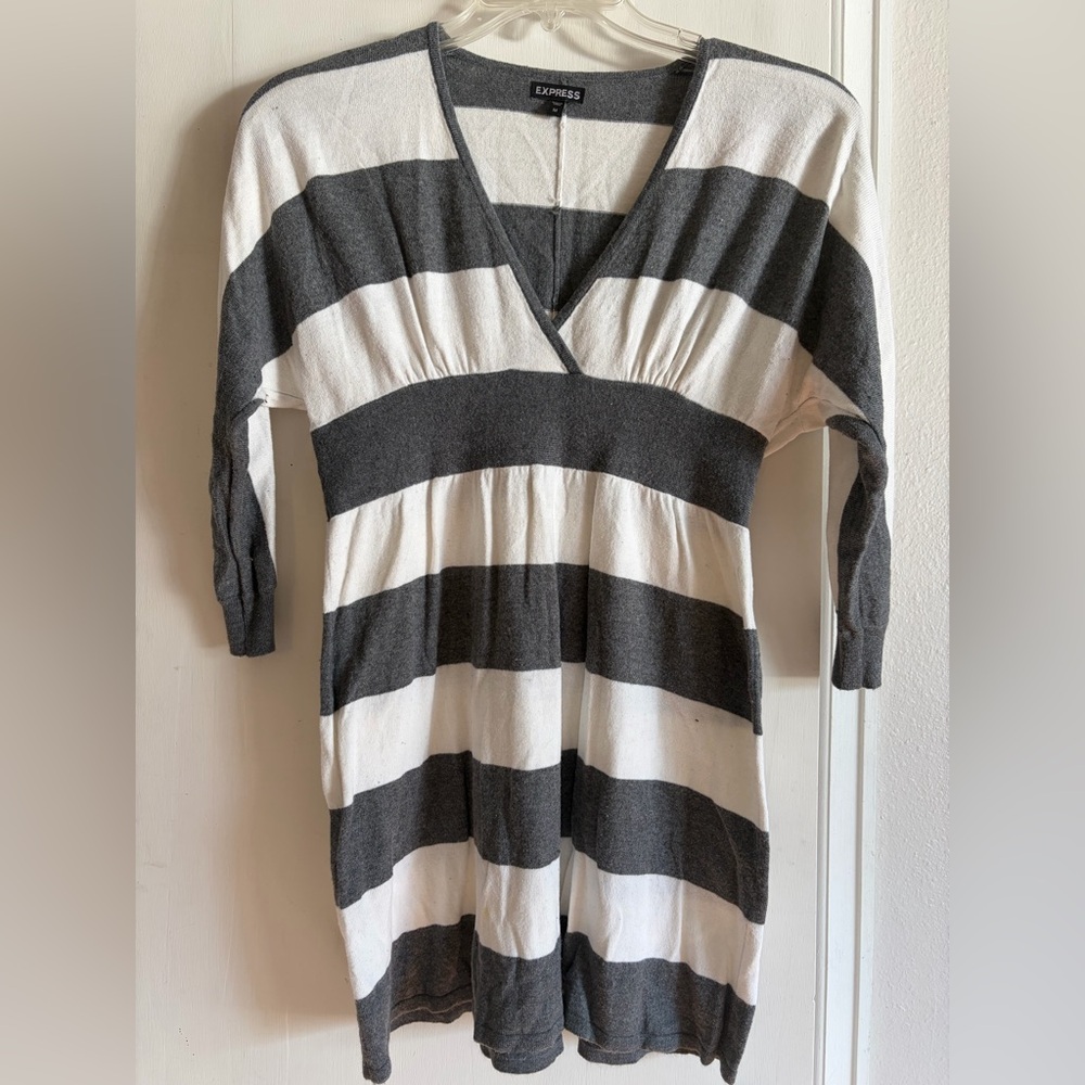 Express Monochrome Striped Women's Tunic